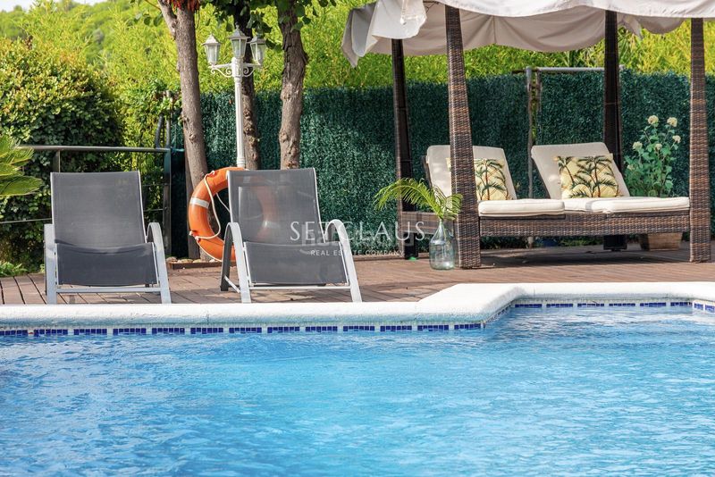 Foto dd1485a3-fa0a-4034-a7d9-41b150eba639. Xalet amb calefacció aparcament piscina a Alella