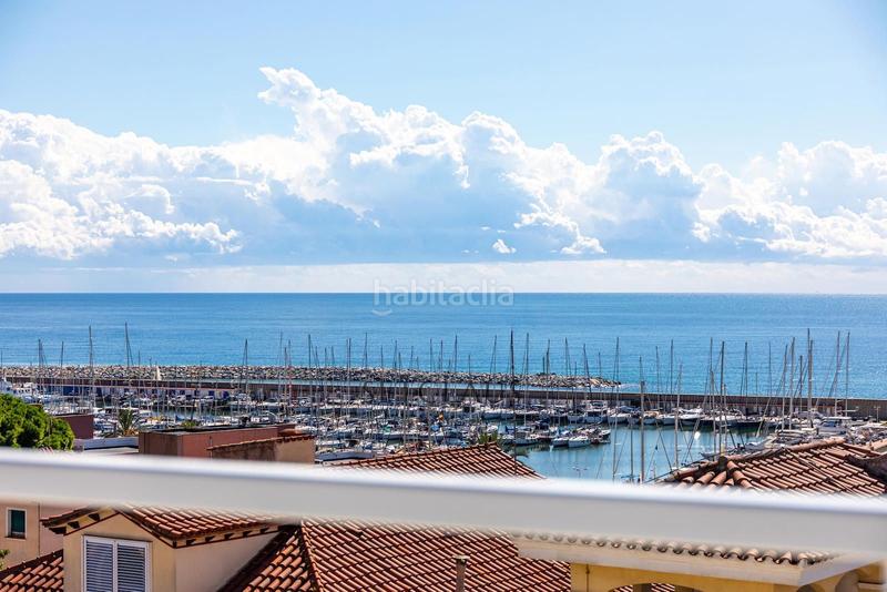 Foto 0844ec88-e32f-4595-9fc7-23f4617d8ab7. Chalet avec parking piscine dans Centre Masnou (El)