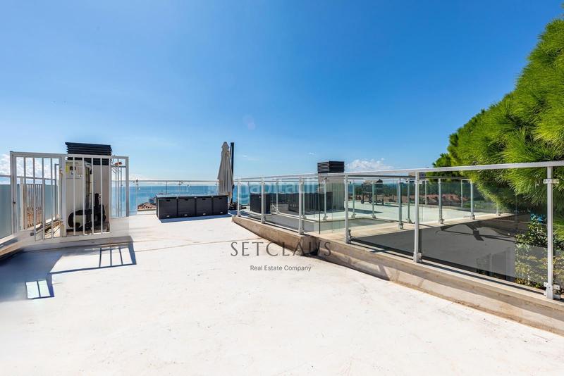 Foto a45f5b5c-3140-46af-9e77-dc2dd9352966. Chalet avec parking piscine dans Centre Masnou (El)