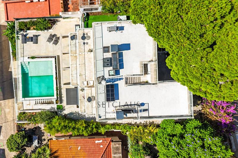 Foto a7a9d005-e52b-40c8-b1d3-9c888f6874c3. Chalet avec parking piscine dans Centre Masnou (El)