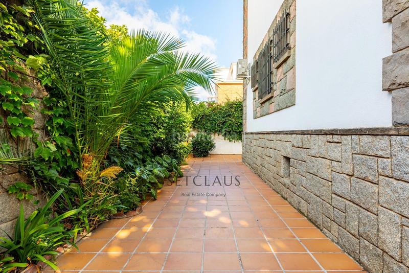 Foto 5d2921f8-d51f-4547-9c4a-7347837b3abf. Chalet con riscaldamento in Ocata Masnou (El)