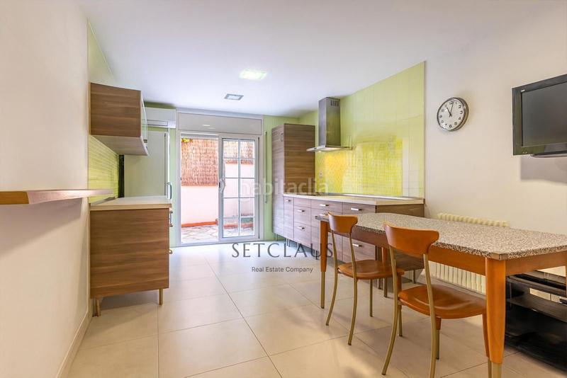 Foto 108c8882-1613-40bf-a55c-f50e7d673d75. Casa bifamiliare con riscaldamento parcheggio in Teià