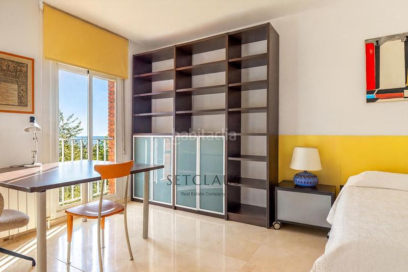 Foto 57ed03d0-ea6f-49a5-aa32-64e914fd992e. Casa bifamiliare con riscaldamento parcheggio in Teià