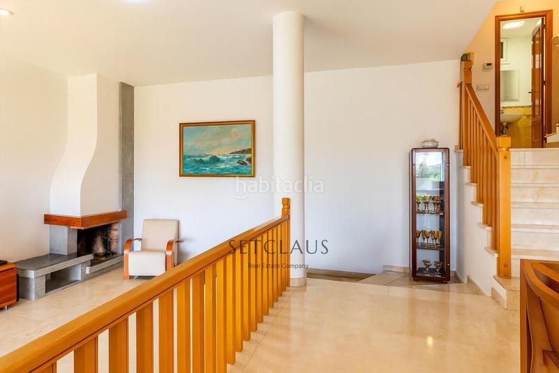 Foto c1857402-9ec5-4f5b-af34-7ceecfbcda75. Casa bifamiliare con riscaldamento parcheggio in Teià