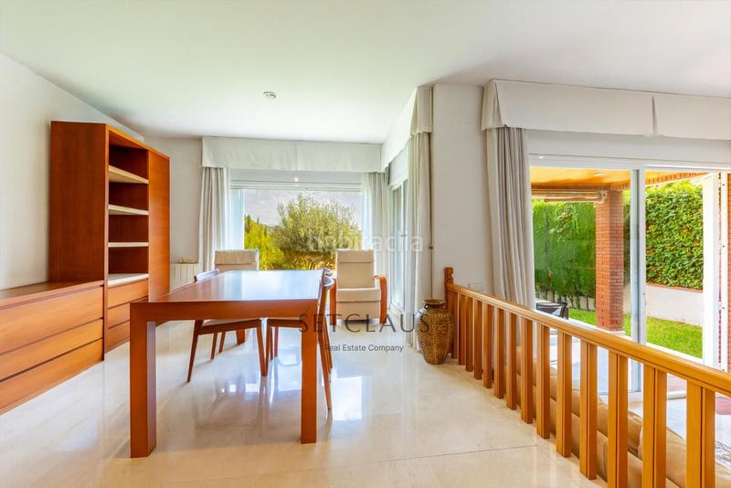 Foto c3192d5c-d869-455c-a52d-7d0545a533a1. Casa bifamiliare con riscaldamento parcheggio in Teià