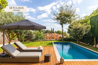 Doppelhaus in Teià. Chalet pareado con vistas al mar