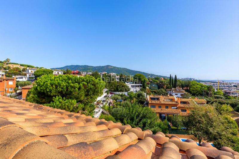 Foto e86546fe-4e51-4ab7-a0c0-10dc5c255267. Casa bifamiliare con riscaldamento parcheggio in Teià