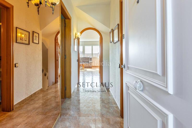 Foto f1a48232-f24e-4602-86c8-69b0d0c2a20a. Casa adosada el masnou. adosado, espacioso y con vistas en Masnou (El)