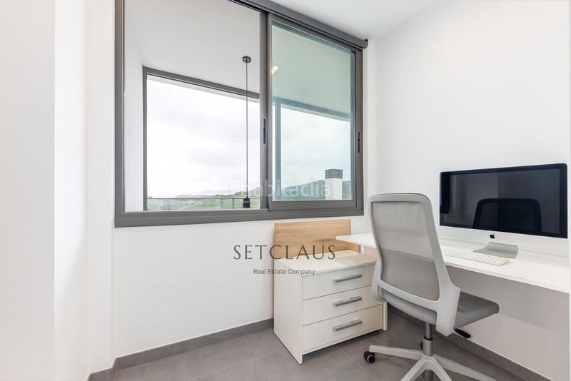 Foto 62e0c9ef-dd09-4182-ad8a-7ed23c78e434. Chalet impecable chalet , zona el canyet, con piscina, placas solares y vistas panorámicas en Badalona