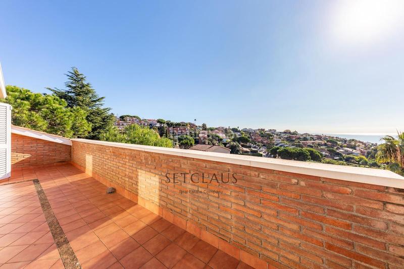 Foto 0cde4d25-e3de-4f9b-abab-c7c3055b4262. Chalet con riscaldamento parcheggio in Teià