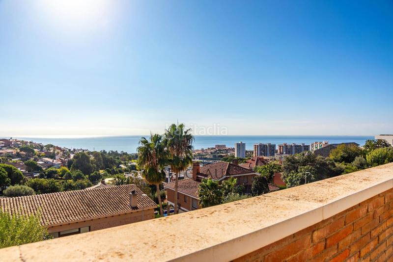 Foto 4b7ebfb7-2f95-493f-a89f-c7513a0a1e0f. Chalet con riscaldamento parcheggio in Teià