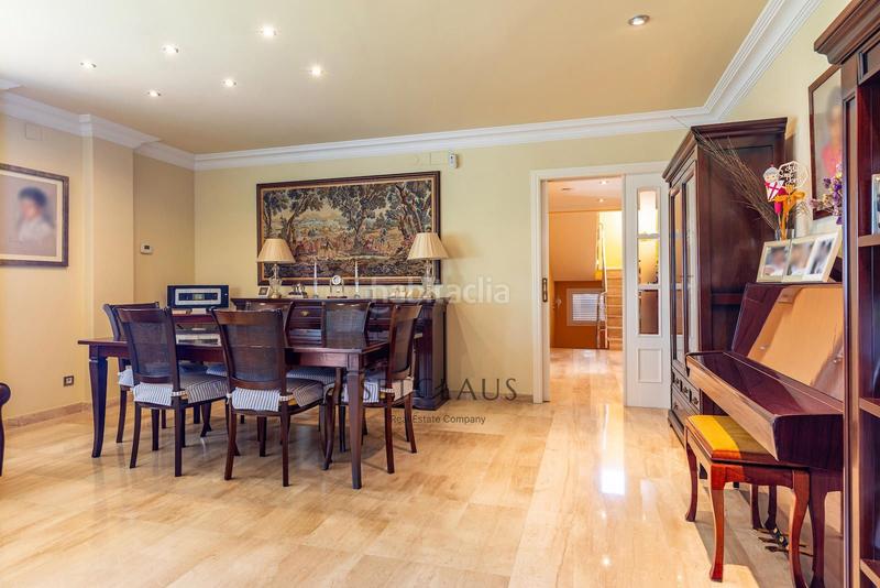 Foto 7a916436-8cd6-4325-83b1-d780a80bd867. Chalet con riscaldamento parcheggio in Teià