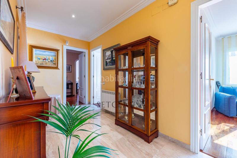 Foto 81cfcb41-2d19-4882-85b7-720c9a1bcddd. Chalet con riscaldamento parcheggio in Teià