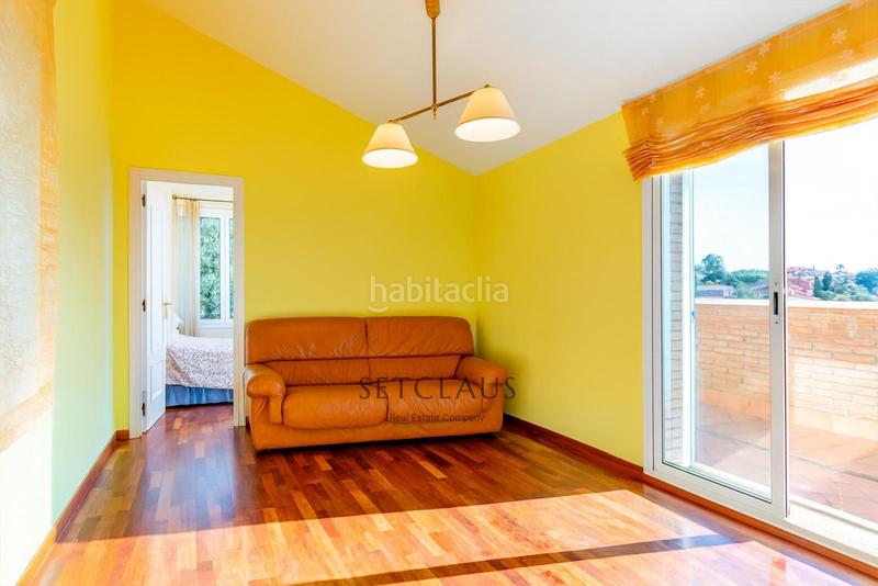 Foto bce4cf50-4c9b-44fb-a9d9-7efccc525596. Chalet con riscaldamento parcheggio in Teià