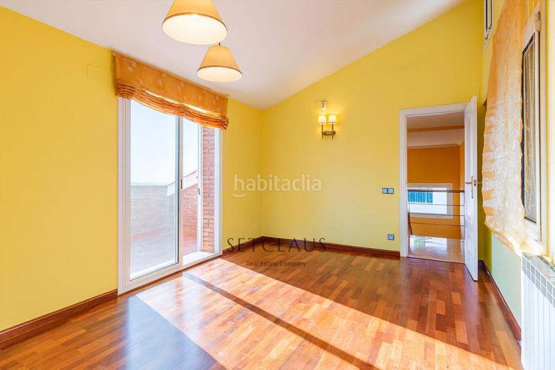 Foto dc0527b8-0e08-40bb-a9a2-a87421672305. Chalet con riscaldamento parcheggio in Teià