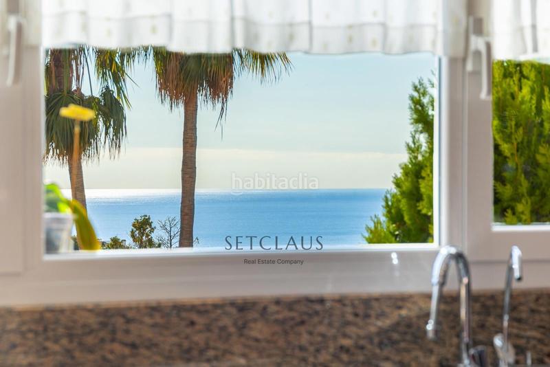 Foto f1058421-ec39-4000-9aa1-6e6986acef07. Chalet con riscaldamento parcheggio in Teià