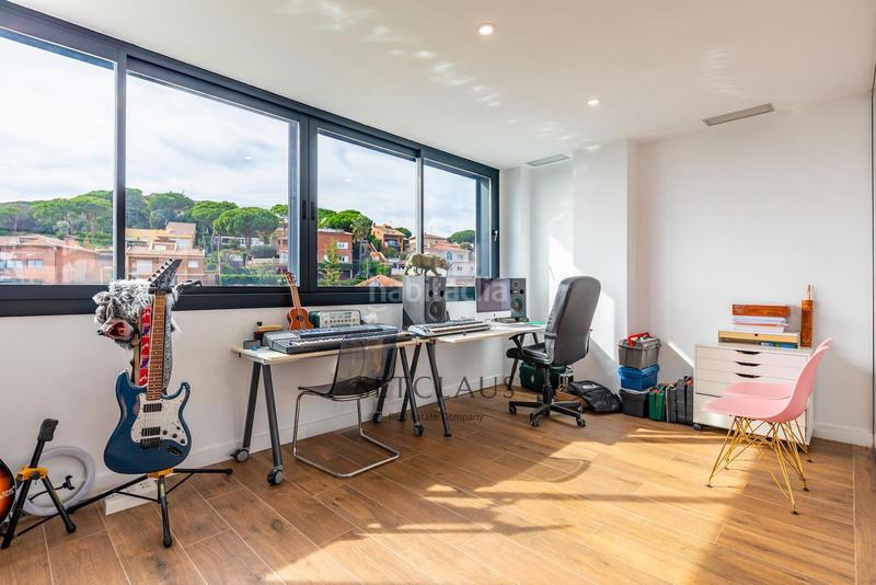 Foto 34d4c705-ce8c-47d0-b356-b3fe6f01d7ad. Chalet con riscaldamento parcheggio piscina in Premià de Dalt