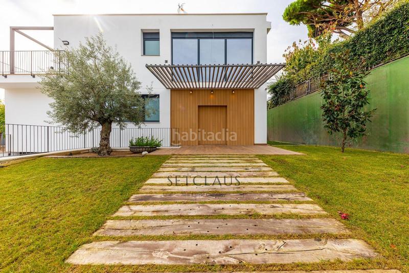 Foto 59583dac-4d0a-40bf-a1f4-1944b7548a86. Chalet con riscaldamento parcheggio piscina in Premià de Dalt