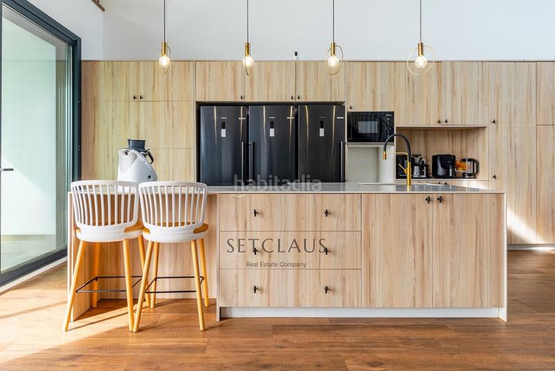 Foto 5e4cf606-7fc0-47c6-a7ca-8688d37f3447. Chalet con riscaldamento parcheggio piscina in Premià de Dalt