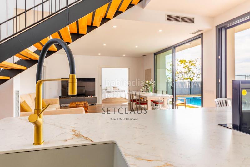 Foto b39a37ab-0dfe-418e-ba11-c02c1915f405. Chalet con riscaldamento parcheggio piscina in Premià de Dalt