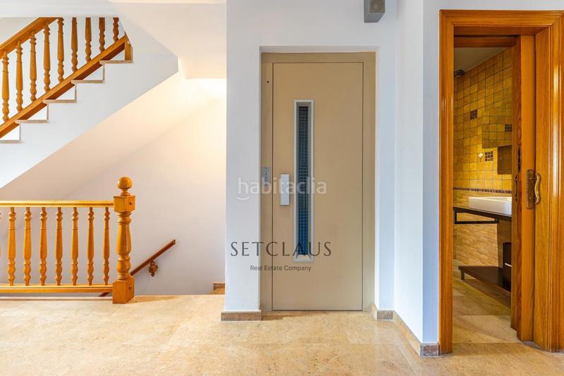 Foto 853c6d17-5b71-488c-92d3-e7f5b899c61e. Affitto casa a schiera con riscaldamento parcheggio piscina in Alella