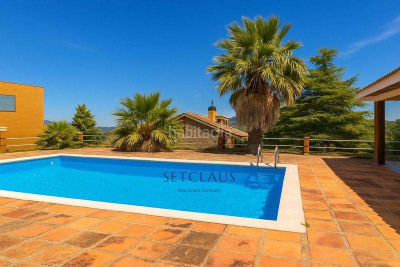 Foto d0699b1a-7212-49ca-ac58-aa39cab1e302. Xalet amb calefacció piscina a Alella