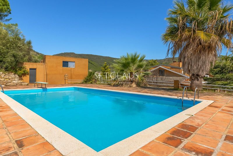 Foto fc343426-ca78-4e8c-a571-7ec13f909ec7. Xalet amb calefacció piscina a Alella