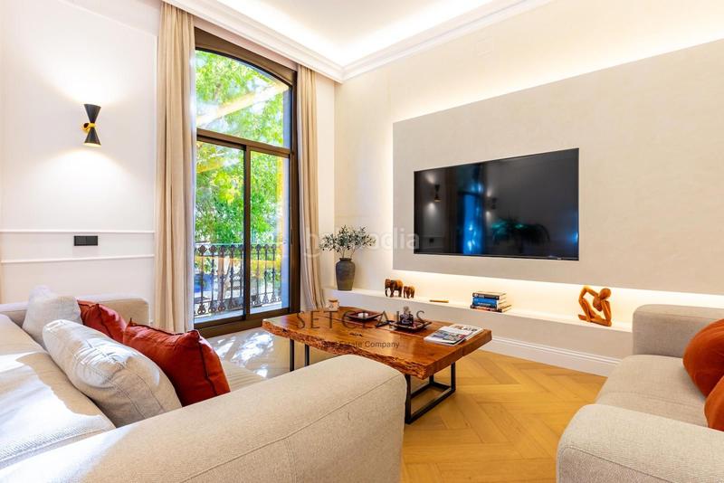 Foto d60dfa32-cbd5-4586-9c1a-c285b0e3cee0. Pis amb calefacció a Dreta de l´Eixample Barcelona