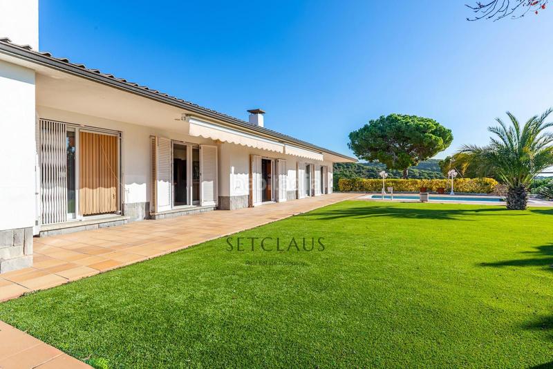 Foto 580c8567-0725-4b2f-a300-38831653a764. Xalet amb calefacció aparcament piscina a Urbanitzacions Mataró