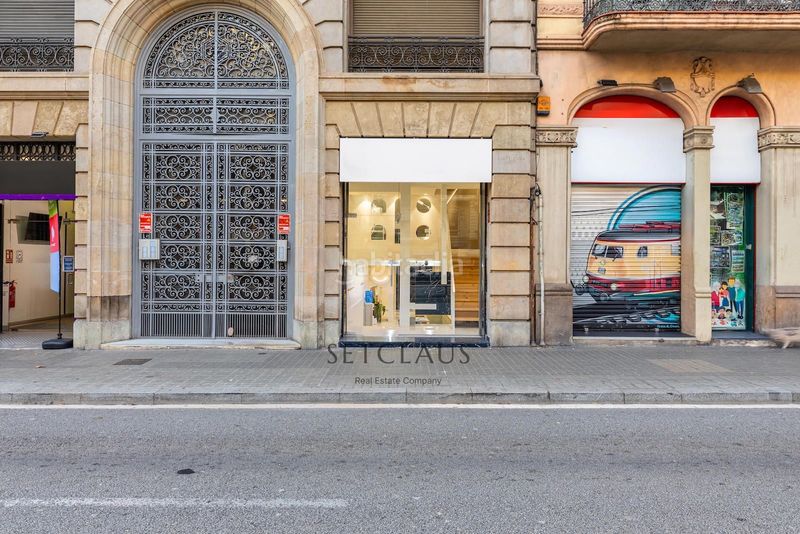 Foto 8eeee752-65f5-4c3a-9733-bbee0c6acfb5. Local comercial a Sant Antoni Barcelona