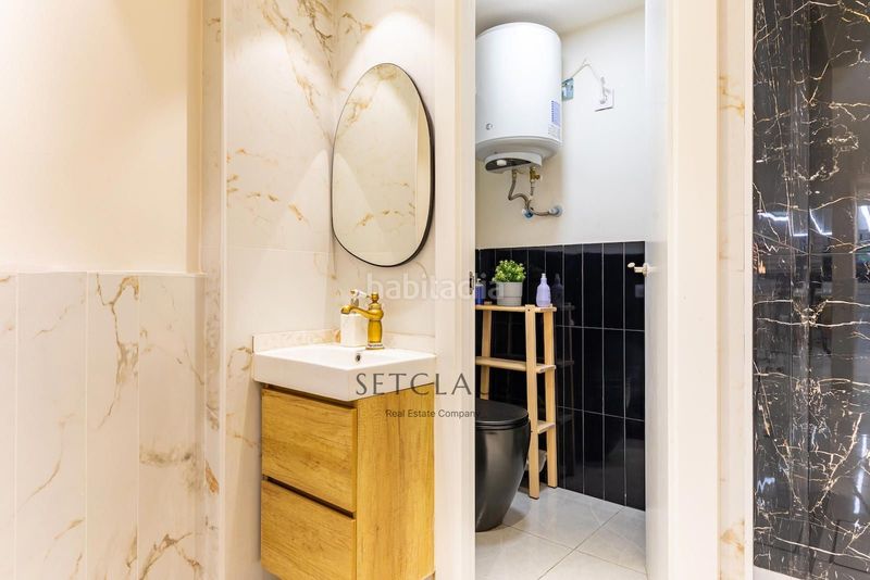 Foto edf10973-570f-451e-a2f7-08dbdee2d32c. Local comercial a Sant Antoni Barcelona