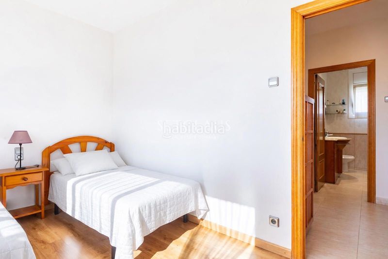 Foto 16e43717-5225-44c7-bfe0-c1d2a2d6e7dd. Xalet amb calefacció aparcament a Teià