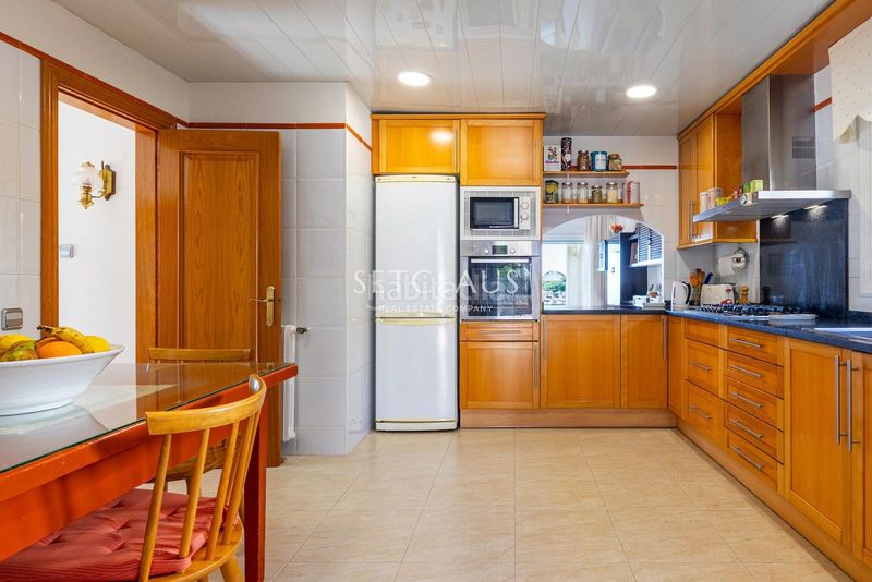 Foto 4b3e998f-8732-423a-9e1c-3e42305cc0b4. Xalet amb calefacció aparcament a Teià