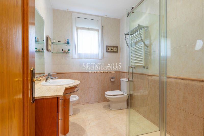 Foto 6540ce84-0842-4241-9e8b-4abaeb49afa3. Xalet amb calefacció aparcament a Teià