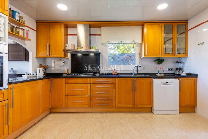 Foto aff38051-12c3-46da-a898-1f3a5d45e59b. Xalet amb calefacció aparcament a Teià