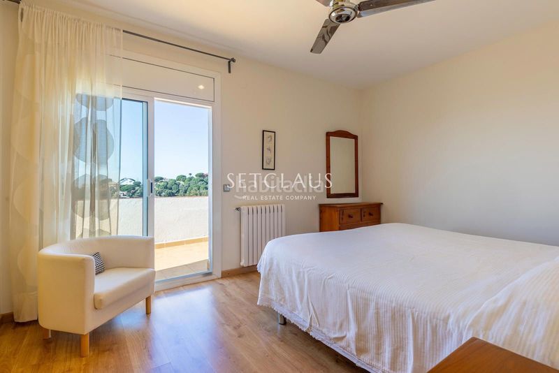 Foto f4d63b48-b525-40da-a836-b6a524f6165d. Xalet amb calefacció aparcament a Teià