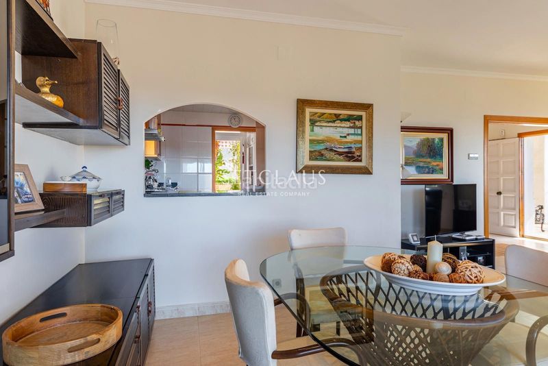 Foto fa451390-acf0-4fb6-877f-8721d8297ffe. Xalet amb calefacció aparcament a Teià