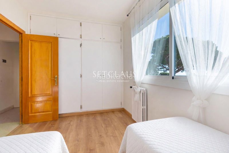 Foto ff532c9b-6f08-4c5f-85dd-7088ae6e95f1. Xalet amb calefacció aparcament a Teià