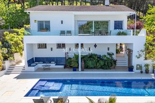 Chalet in Vilanova del Vall�s. Chalet con vistas, privacidad y mucho encanto