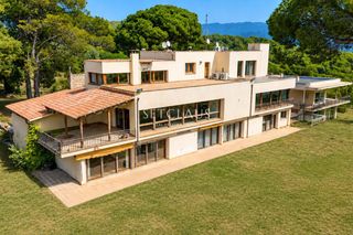 Chalet en Ametlla del Vallès (L´). Finca con privacidad y una gran parcela de 54000m