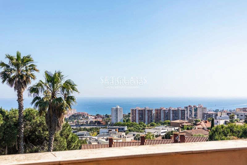 Foto f84988a0-2330-4591-a32b-7ee4cb69f2f6. Xalet amb calefacció aparcament piscina a Teià