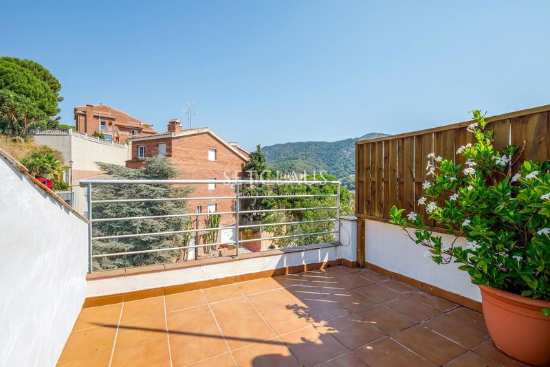 Foto 67395fa6-e46a-461f-bb73-e5361224a3b6. Casa amb calefacció a Teià