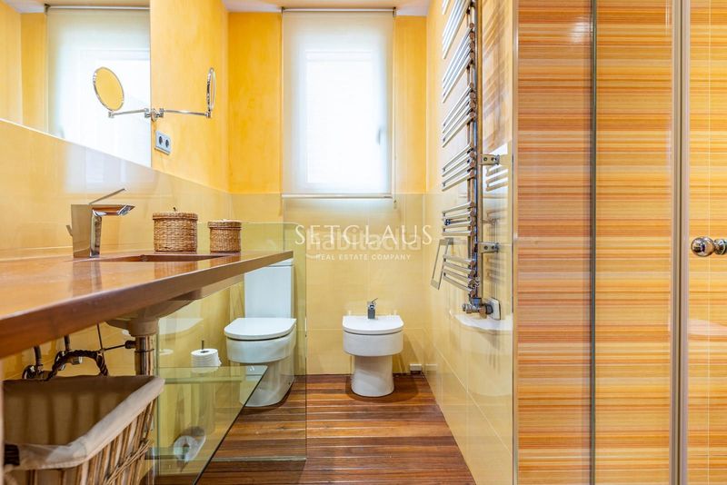 Foto 058d4e2d-be01-4cbd-9875-caf717142707. Xalet amb calefacció aparcament piscina a Vallromanes