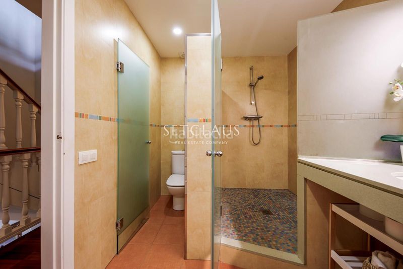 Foto dbae0fa8-45cb-401a-b9c6-a7ff43feb8cb. Casa amb calefacció aparcament a Centre Masnou (El)