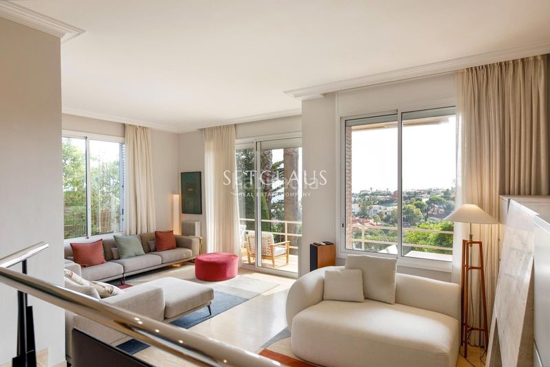 Foto 5a001aa3-35c3-44c7-afd0-b03e5a54f52a. Casa aparellada amb calefacció aparcament a Teià