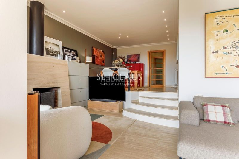 Foto 6e09d5f3-146d-4cfb-b2ad-19e9081d032a. Casa aparellada amb calefacció aparcament a Teià