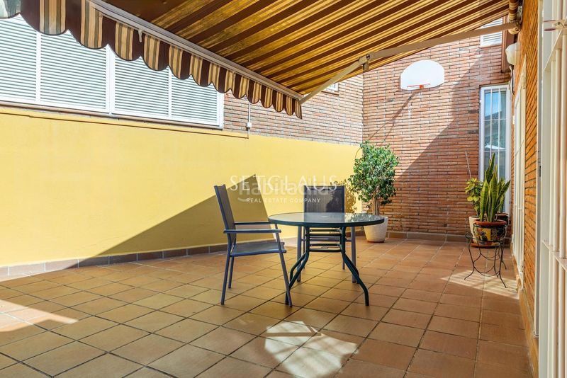 Foto 63dbccee-cf75-443a-9ba9-84174c1326dd. Xalet amb calefacció aparcament piscina a Alella
