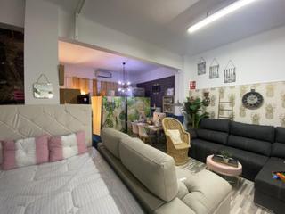 Location Local commercial à Calle de valeta 8