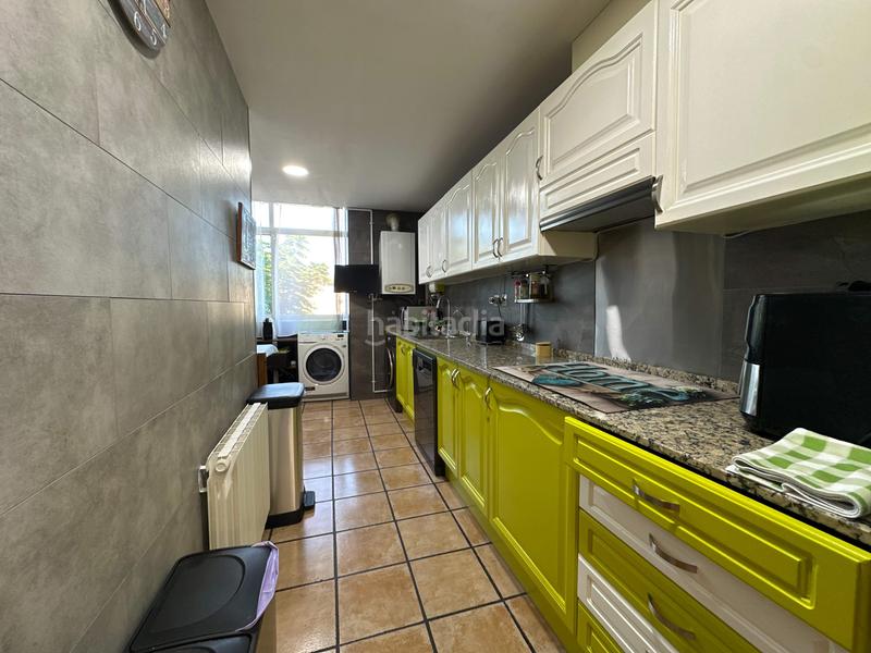 Foto 85e5dfce-f84e-415e-aa0e-87c3f8a88588. Pis amb calefacció aparcament a Pallejà