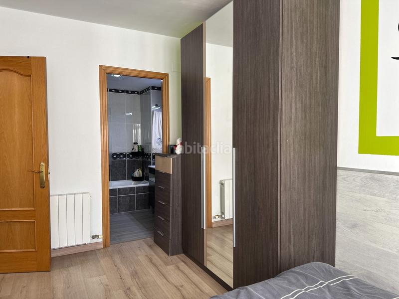 Foto 90a527ed-4dd3-49d5-9e8c-0a6de7301f49. Pis amb calefacció aparcament a Pallejà